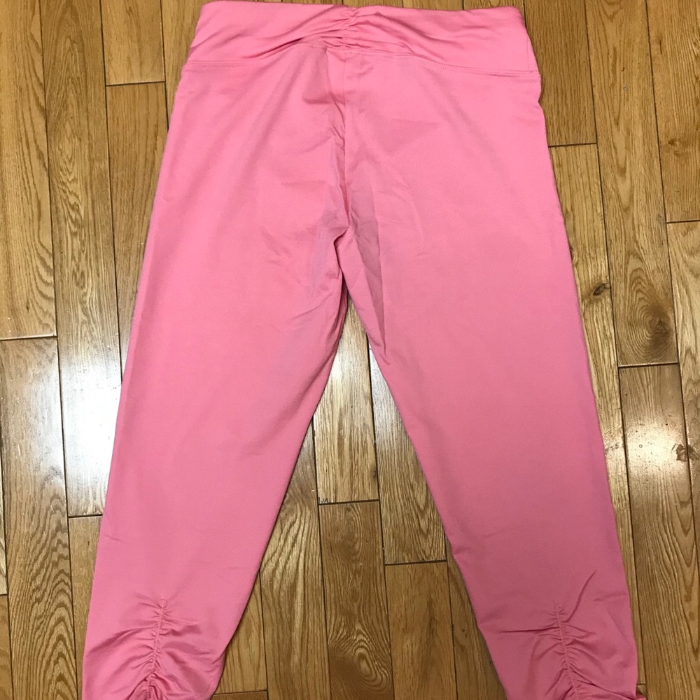 Calvin Klein Ruched Performance Legging - Picture 2 of 6